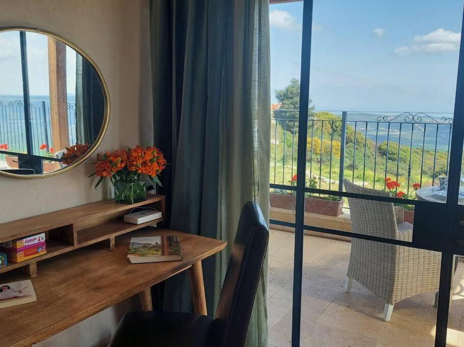 Apartment View נוף